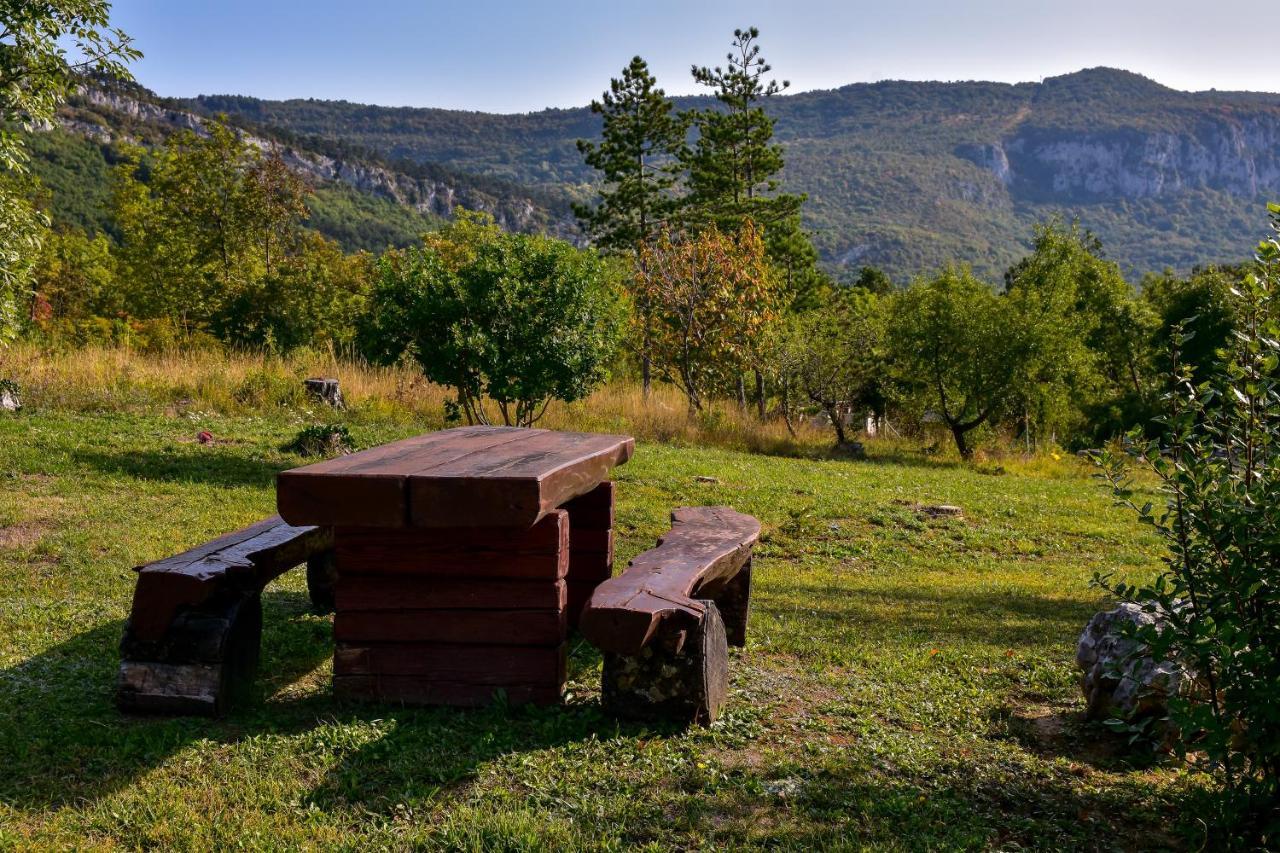 Apartamento Apartman Grabar Roč Exterior foto